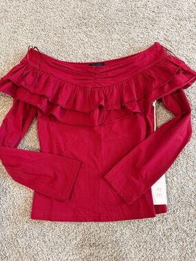 Lumiere Off-Shoulder Ruffle Top in Wine Red